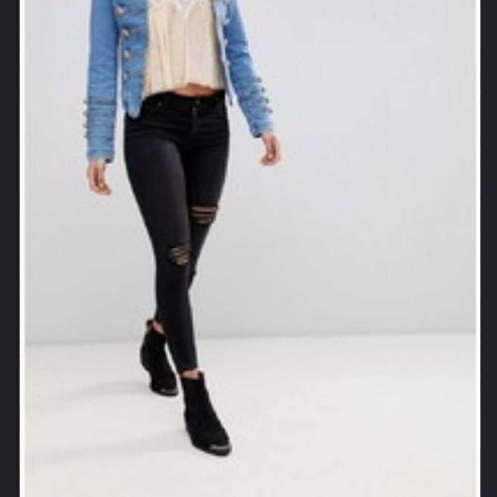 Free People Ripped  Skinny Black Washed Jeans